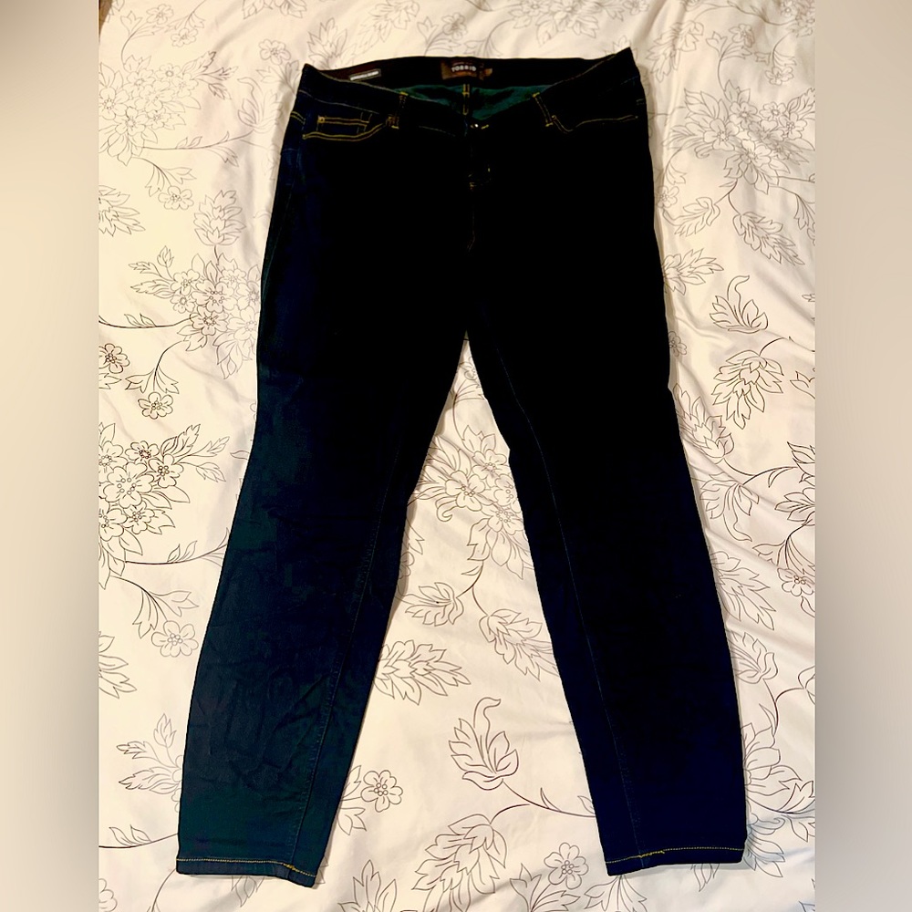Torrid premium bombshell skinny dark denim jean size 22T NWOT